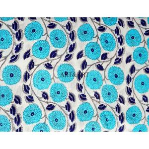 ผ้าฝ้ายพิมพ์ลายคุณภาพพรีเมียม เนื้อผ้านุ่ม ระบายอากาศได้ดี เหมาะสำหรับงานตัดเย็บเสื้อผ้า งานควิลท์ งานฝีมือ และงานเย็บปักถักร้อย ซื้อจำนวนมากได้ - Product Image 5