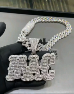 จี้เพชรโมอิสซาไนต์รูปตัวอักษร VVS สไตล์ฮิปฮอปสำหรับทุกเพศ พร้อมสร้อยคอเงินแท้ 925 แบบ Cuban Link เครื่องประดับสั่งทำพิเศษ - Product Image 4
