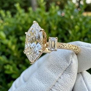 Bague Art Déco en or jaune 14 carats avec trois diamants taille marquise néerlandaise de 5,01 carats, certifiée IGI, pour cadeau de fiançailles pour petite amie - Product Image 5