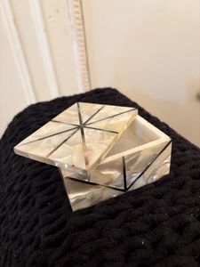 Ensemble de sous-verres exclusifs en nacre, faits à la main, écologiques, décoratifs de qualité supérieure, 4/5 pièces, option de logo personnalisable pour - Product Image 3