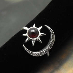 Wholesale Price 925 Sterling Silver <b>Ring</b> Comes With Sun And <b>Moon</b> Design Studded With Brilliant Round Cut Garnet Gemstone - Product Image 4