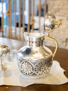 Oriental Style Metal Water <b>Jug</b> With Floral Engraving And Gold Handle For <b>Drinks</b> - Product Image 5