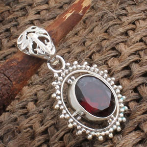 Natural Red Garnet Pendant 925 Sterling Silver AAA Quality Mozambique Platinum Plated <b>Vintage</b> Necklace January Birthstone - Product Image 2