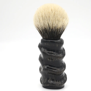 แปรงโกนหนวดทำจากเขาควายสีธรรมชาติ วัสดุธรรมชาติ ดีไซน์มีสไตล์ ทำด้วยมือจากแปรงโกนหนวดทำจากเขาควาย - Product Image 1