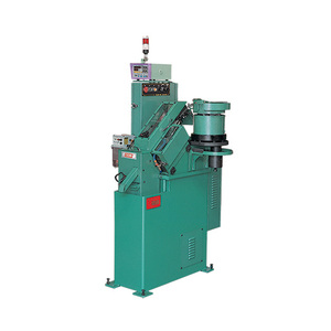 [Maquinaria CCM (Chang Cho)] Máquina roscadora de roscas de la serie CCM CR-02, 550 piezas/min, rodillo roscador industrial para tornillos - Product Image 6