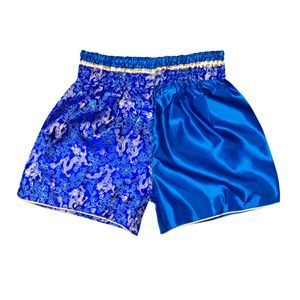 Shorts de Muay Thai de alta calidad en material satinado, diseño de logotipo personalizado, ligeros, transpirables, para entrenamiento en el gimnasio, para hombres y mujeres. - Product Image 6