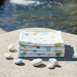 Couverture en coton de qualité supérieure, fabriquée avec un tissu doux, respirant et respectueux de la peau, offrant une chaleur légère à un bon prix - Product Image 3