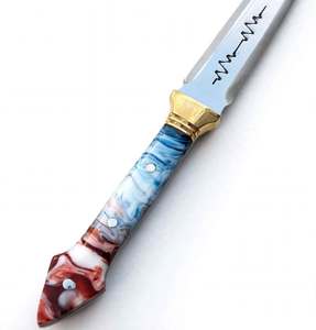 Cuchillo utilitario artesanal con punta de lanza, mango de resina marmoleada, herramienta de hoja fija de acero inoxidable - Product Image 1