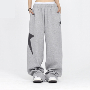 Pantalones Deportivos Grises para Hombre de la Marca INDEX APPAREL, Cintura Elástica con Apliques de Estrellas, Pantalones Casuales para Otoño - Product Image 5