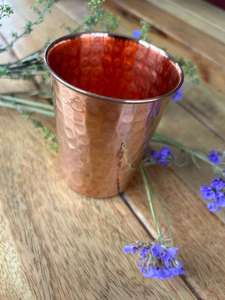 Gobelet en cuivre martelé à la main, verre à boire en métal rustique, vaisselle de cuisine artisanale, cadeau pour la maison, le restaurant et l'hôtel, usage quotidien - Product Image 3