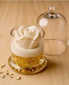 Bougie en cire de soja blanche de luxe sous cloche en verre, décoration intérieure, cadeau d'entreprise pour Thanksgiving et Noël - Product Image 1
