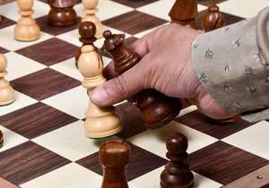 Jeu d'échecs Staunton Premium, style chevalier allemand, en sheesham et bois de buis, roi de 3,75 pouces, édition tournoi classique, au meilleur prix - Product Image 4