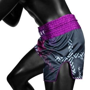 Shorts de Muay Thai Fairtex de alta calidad hechos con 100% poliéster para entrenamiento y combate de artes marciales para hombres y mujeres. - Product Image 6