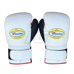 Gants de boxe de compétition en cuir de vachette premium à lacets pour entraînement en salle de combat – Fabricant de marques privées - Product Image 2