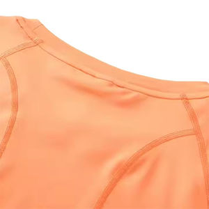 Camiseta de Mujer Cómoda al Por Mayor, Transpirable, Ligera, Suave, Económica, Antiarrugas, Ajustada - Product Image 4