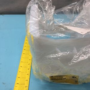 AMAT 3250-01020 CNTNR WAFER CARRIER 8"PFA, 149671 - Equipo y Piezas de Semiconductores de Confianza de Marca Global - Product Image 1