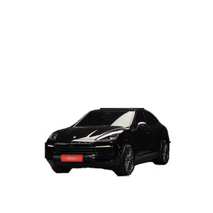 Porsche Cayenne 3.0 Coupé 2024, 66 747 km, Volant à Gauche, Boîte Automatique, Sièges en Cuir avec Caméra Arrière - Product Image 1