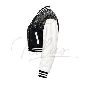Servicio OEM de TELLUS APPAREL, Chaqueta Varsity de Invierno para Mujer, Marca Privada, Personalizable, Transpirable, de Lana con Pedrería - Product Image 2