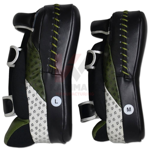 Pads thaïlandais personnalisés avec nom et logo – Fournisseur de pads d'entraînement pour les salles de sport, les clubs d'arts martiaux et les centres de coaching - Product Image 4