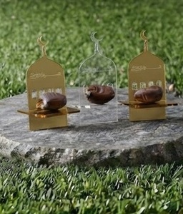 Contenedor de Alimentos Acrílico Transparente de Estilo Oriental con Diseño Grabado para Dátiles, Nueces, Frutos Secos, Regalo para Ramadán y Eid - Product Image 1