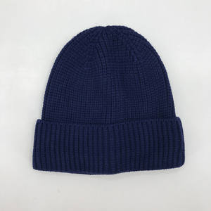 Gorro de Punto Acrílico de Alta Calidad con Puño Cálido, Logotipo Personalizado al por Mayor con Bordado 3D, Lazos de Camuflaje y Patrones de Puntos - Product Image 4