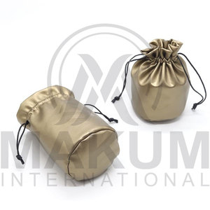 Sac à dés en cuir PU et cuir véritable avec cordon de serrage et pochette de rangement pour dés et accessoires - Product Image 3