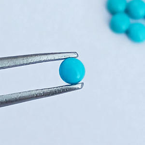 Cabochon rond en turquoise naturelle de qualité supérieure 10x10 MM, pierre précieuse en vrac pour la fabrication de bijoux, la création artisanale et la vente en gros - Product Image 1