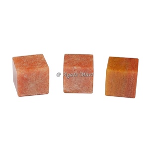 Cubes de pierres précieuses vertes Aventurine sculptées, boule de cristal Feng Shui, décoration et cadeau de fêtes, gravure de toutes pierres précieuses, Inde - Product Image 4