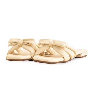 Pantoufles de sport formelles beiges FR8319 - Product Image 3