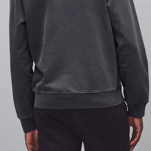 Sweat-shirt pour homme, idéal pour les voyages, les loisirs et les sorties quotidiennes. Prix usine pour les acheteurs en gros. Coupe décontractée et tendance, manches longues. - Product Image 6