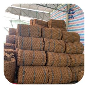 แผ่นรองพื้นใยมะพร้าว บลูโลตัสฟาร์ม รุ่นรักษ์โลก ขายดี |   เสื่อใยมะพร้าวธรรมชาติ 100% ผลิตด้วยมือ แหล่งผลิตเบนเต้ ขนาด 2 ม. x 50 ม. สำหรับส่งออกจำนวนมาก - Product Image 1