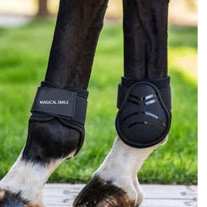 Attaches adhésives extra résistantes de haute qualité pour maintenir le botteau de brossage en place sur la jambe du cheval. Paire. - Product Image 4