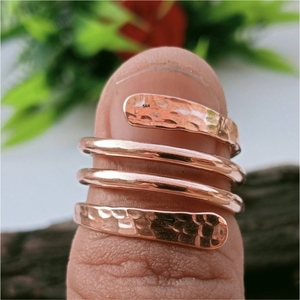 Anillo de Cobre Puro con Grabado de Hoja de Olivo, Anillo Vintage Hecho a Mano, Joyería de Moda, Anillos Lisos para Mujeres y Hombres - Product Image 3