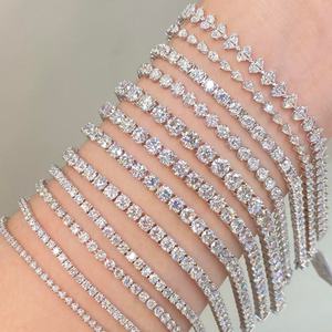 สร้อยข้อมือเงินแท้ 925 แบบ Cuban Link ประดับเพชรโมอิสซาไนต์สังเคราะห์ เหมาะสำหรับสไตล์ฮิปฮอปและสตรีทแวร์ - Product Image 3