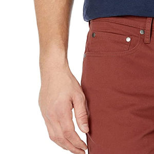Shorts Oxford Rouges Unis de Haute Qualité pour Hommes, Taille Mi-Haute, Fermeture Boutonnée, Style Décontracté avec Poches, Tissu Coton Respirant - Product Image 3