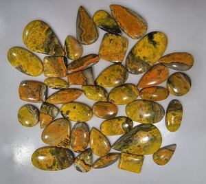 Lote al por mayor de piedras sueltas de jaspe abeja natural de calidad, cabujones ovalados, pera y redondos, de Indonesia, para fabricación de joyas. - Product Image 3