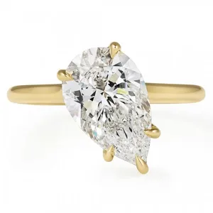 Anillo de Compromiso Vintage con Corte Princesa de Moissanita, Plata 925 Chapada en Oro Amarillo, Joyería Fina TISHYA DIAMOND, Anillo de Boda - Product Image 2