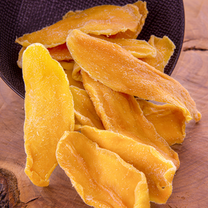 Deliciosas rodajas de mango seco de la mejor calidad, de fábrica vietnamita, en oferta, a precio económico, envasadas en bolsas de varios tamaños. - Product Image 4