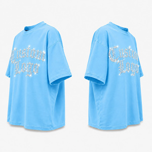 Camiseta Oversize Personalizada con Letras Góticas de Diamantes de Imitación para Hombre, Manga Corta, Cuello Redondo, Tejida, Casual, con Gráficos, Azul Claro - Product Image 4