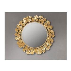Miroir mural en métal luxueux avec bordure décorative offrant un look haut de gamme pour les maisons sophistiquées - Product Image 1