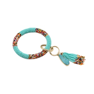 LLavero bordado con cuentas multicolor de moda de lujo, monedero de coche hecho a mano, bolso de bicicleta USB, decoración de llaves, nuevo diseño, boda de Pascua - Product Image 1