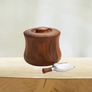 Brauner Holz-Eiskübel mit Deckel Runder Getränkekühler mit Edelstahl-Eisschaufel - Product Image 1