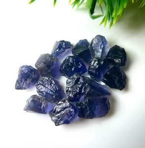 Cristales de Iolita Azul Natural, Piedra Preciosa en Bruto, Piedra Curativa Azul Violeta para la Fabricación de Joyas, Suministro al por Mayor - Product Image 4