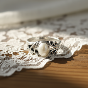 แหวนมุก 2.7 กรัม - Product Image 3