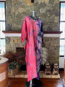 Robe kaftan en rayonne Shibori Tie Dye, tenue artistique abstraite bohème - Product Image 5