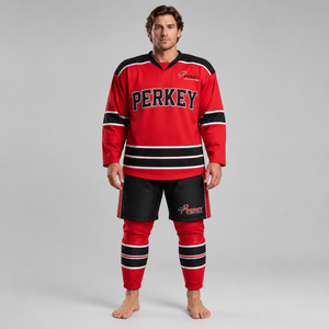 Ensemble maillot et pantalon de haute qualité, conçu avec un tissu haute performance pour l'entraînement et les matchs de hockey sur glace en club. - Product Image 1