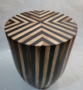 Table basse artisanale en os bleu incrusté, ottomanes de luxe en nacre - Meubles d'Inde en gros - Product Image 3