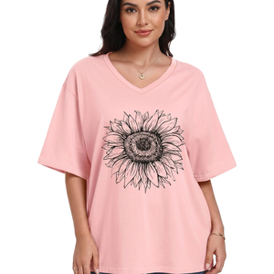 เสื้อยืดคอวีไซส์ใหญ่พิเศษสำหรับผู้หญิง ลายดอกทานตะวันสีชมพู แขนสั้น สวมใส่สบาย ทรงหลวม ผ้าเจอร์ซีย์คอตตอน ผลิตในบังกลาเทศ - Product Image 5