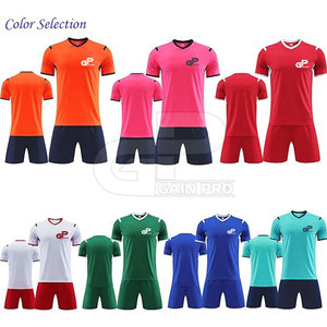 Uniforme de Fútbol Dynamic Play, Tejido Transpirable, Ajuste Cómodo, Diseñado para Entrenamientos y Deportes de Equipo - Product Image 4