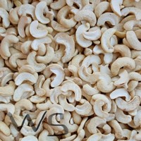 [VILACONIC GROUP] Exportation en gros de noix de cajou brutes fraîches de qualité supérieure W320 du Vietnam, certifiées Halal, emballées sous vide, humidité maximale 5%